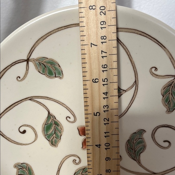 Pfaltzgraff “Mission Flower” plate with stand - Picture 5 of 5